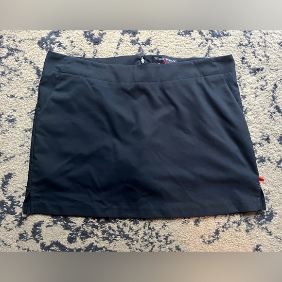 Montauk Tackle Company Navy Skort - Picture 3 of 8